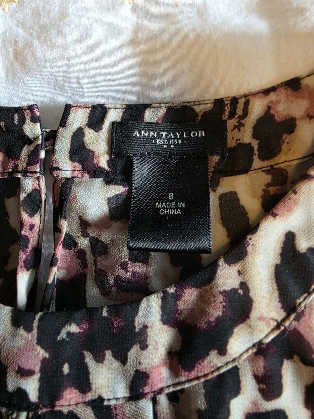 Ann Taylor Ruffle Front Leopard Print Sleeveless Blouse - Picture 2 of 5